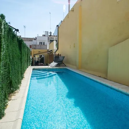Casa Con Piscina En El Centro De Calella, Aire Calella