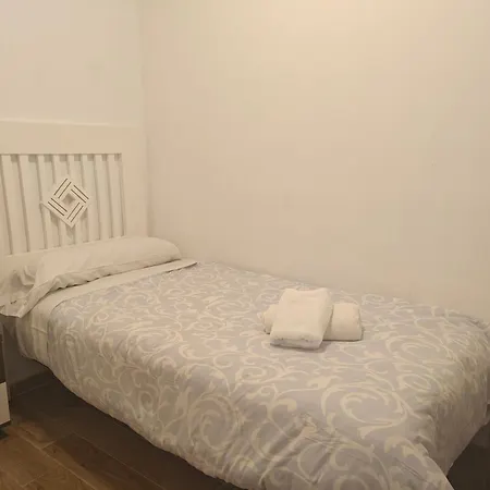 Сasa de vacaciones Casa Con Piscina En El Centro De Calella, Aire *