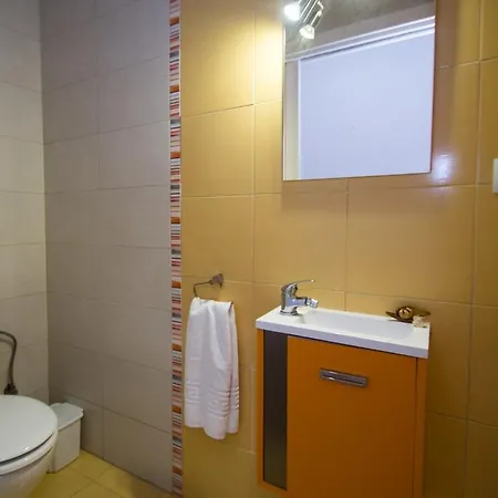 Casa Con Piscina En El Centro De Calella, Aire Calella