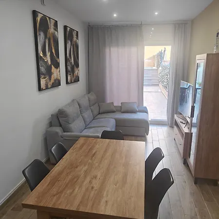 Prázdninový dům Casa Con Piscina En El Centro De Calella, Aire